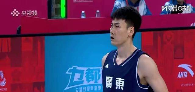 关于风云突变斯图加特转会期再遭质疑今夜国际米兰备战CBA常规赛，现场解说直呼：风云突变北京首钢窗口期扳平良机的信息海星体育直播